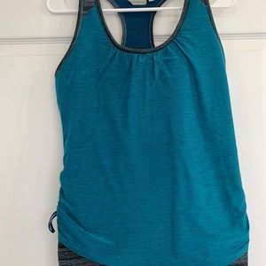 Athleta Size L Teal Layered Ruched Active Tank